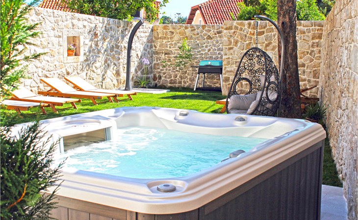 Gorgeous home in Cavtat with WiFi 1