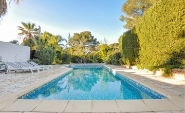 3 bedroom amazing home in Fréjus 2