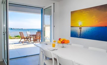 Awesome home in Privlaka with private swimming pool, can be inside or outside 3