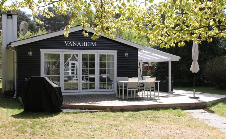 "Astrid" - 875m from the sea 1