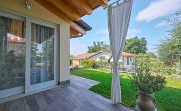 Schönes Ferienhaus Villetta Batik 3