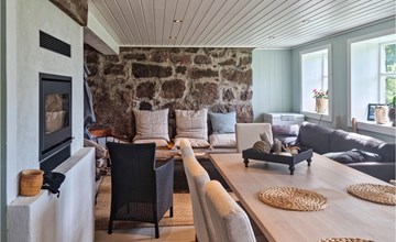 4 bedroom amazing home in Farsund 3