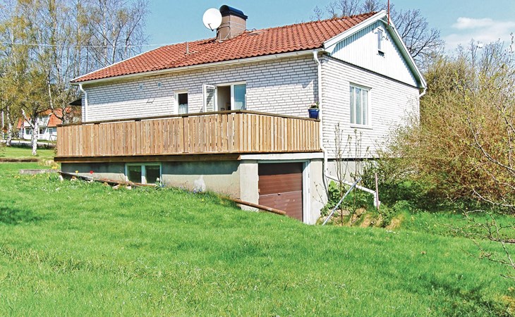 1 bedroom beautiful home in Lenhovda 1