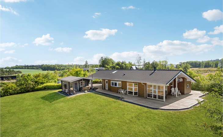 Amazing home in Ejstrupholm with sauna 1