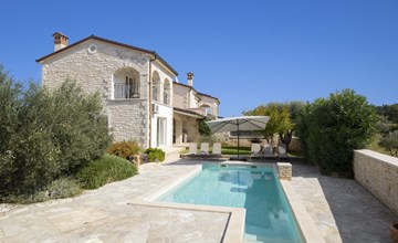 Villa Mason mit beheiztem Pool und Mini-Wellness 2