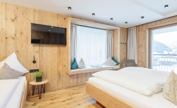 Mountain Suite Nr 202 3