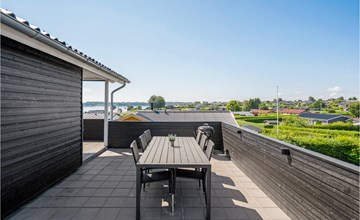 3 bedroom awesome home in Hejls 2