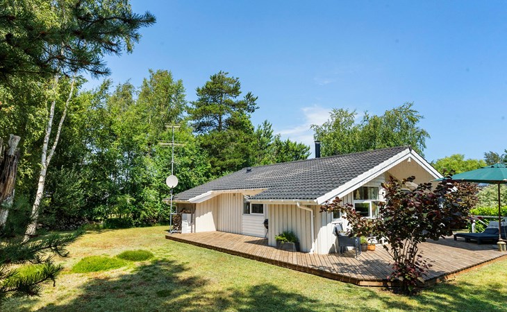 Amazing home in Væggerløse with sauna 1