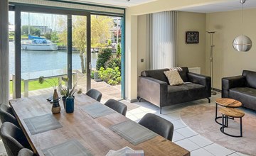 3 bedroom cozy home in Lemmer 3