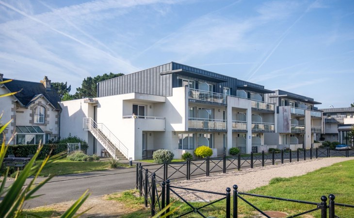 Domaine des Roches Jaunes (PLG401) 1
