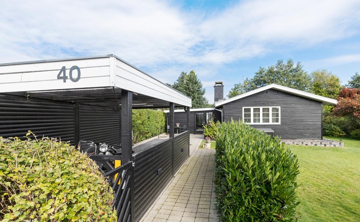 Gorgeous home in Hornslet with kitchen 1