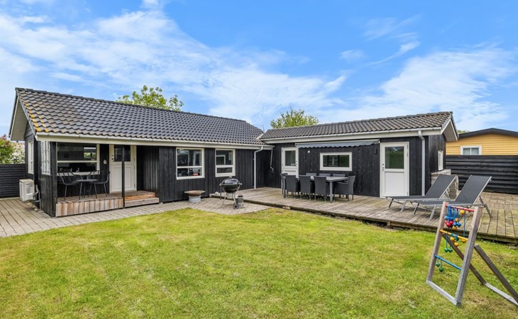 "Dida" - 120m from the sea 1