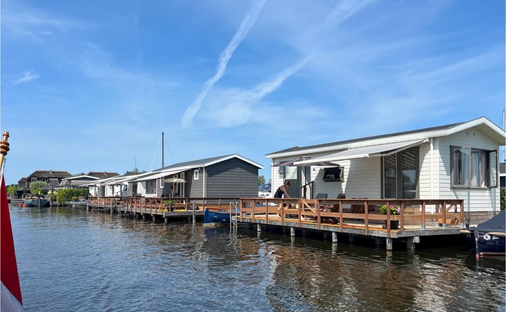 2 bedroom lovely home in Breukelen 1
