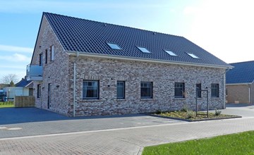 in Burhave mit Großer Terrasse 2