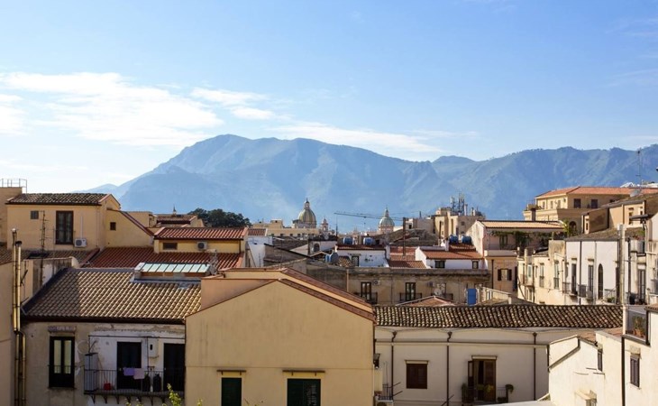 Wohnung im Stadtzentrum von Palermo, nur einen Steinwurf vom Teatro Massimo ent 1