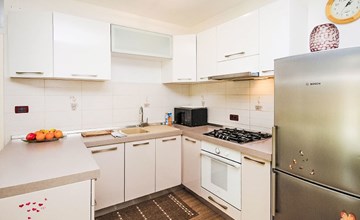 Comfortable 4-person accommodation in Rovinjsko Selo 2