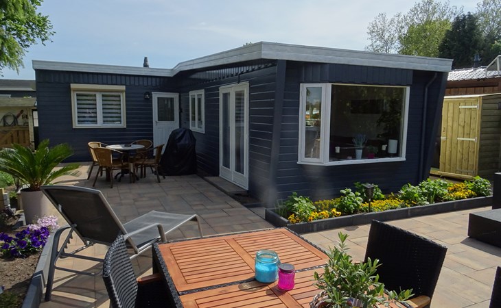 Oeverland Chalet Komfort am Wasser | 4 Personen 1