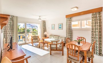 Cozy apartment in Roquetas de Mar 2