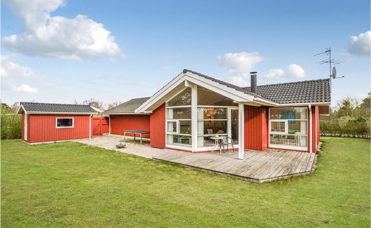 Beautiful home in Slagelse with WiFi 1