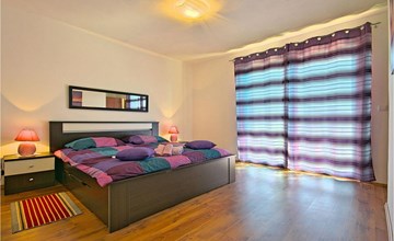 Schöne 2-Zimmer-Wohnung in Porec 3