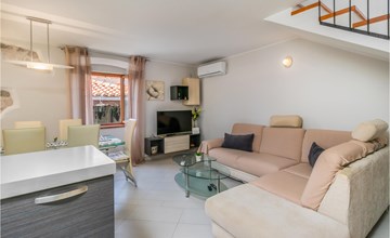 Beautiful home in Rab 3