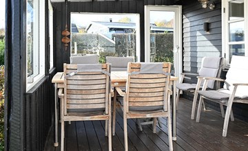 1 bedroom beautiful home in Sjølund 2