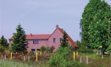 1 bedroom amazing apartment in Settin 3
