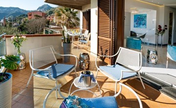 Beachfront Apartment 2