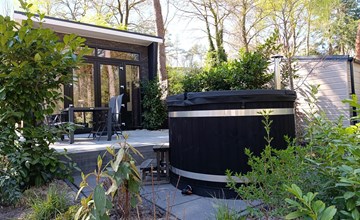 Heidehoeve met privé Hottub | 4 Pers. 2