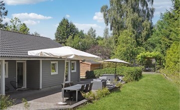 Cozy home in Glesborg with WiFi 2
