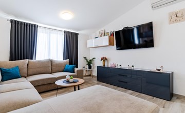 3 bedroom beautiful apartment in Solin 3
