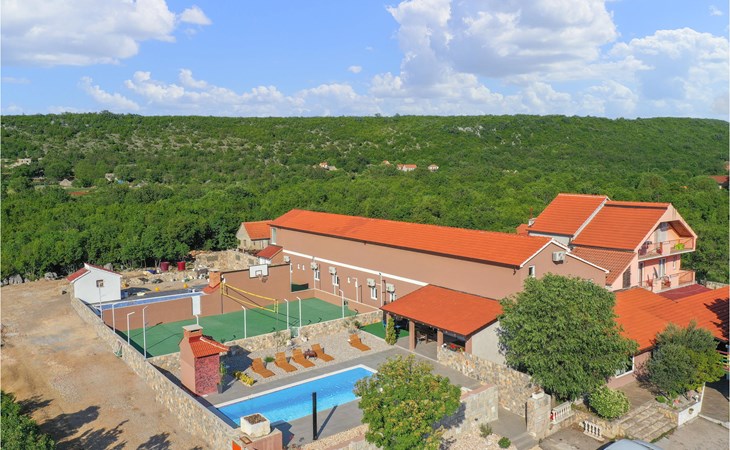 Beautiful home in Ugljane with WiFi 1