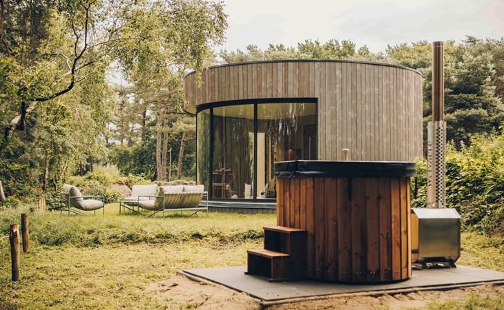 LumiPod mit Hot Tub | 2 Pers.  1