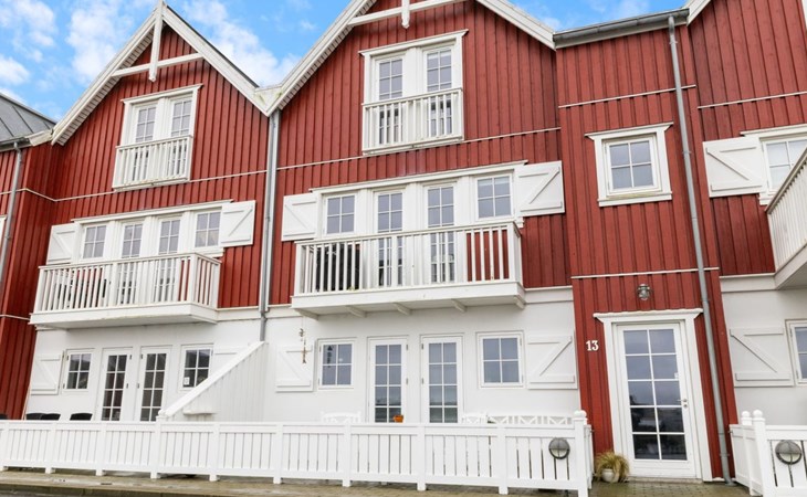 "Annete" - 20m from the sea 1