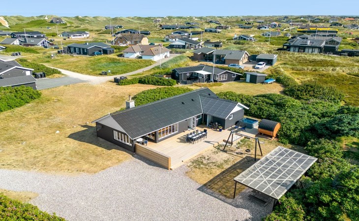 "Hillevi" - 200 meter van de zee in West-Jutland 1