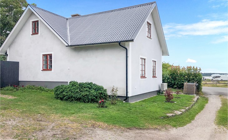Amazing home in Fjälkinge with WiFi 1