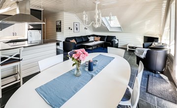 Amazing home in Farsund with WiFi 2