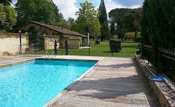 Chateau Prayssac - B vakantiehuis met zwembad 3