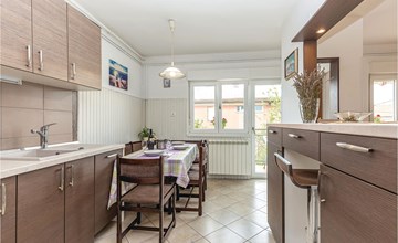 Amazing apartment in Rijeka with WiFi 3