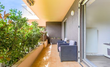 De balkons van Eze 2