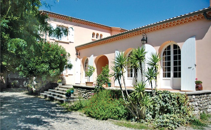 Lovely home in Montélimar with kitchen 1