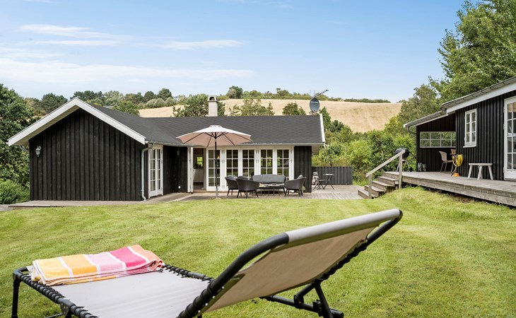 4 bedroom nice home in Nykøbing Sj 1