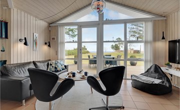 Lovely home in Hadsund with WiFi 3