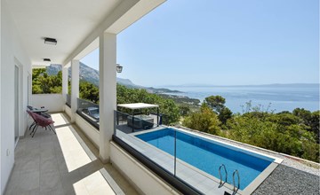 Nice home in Makarska 2