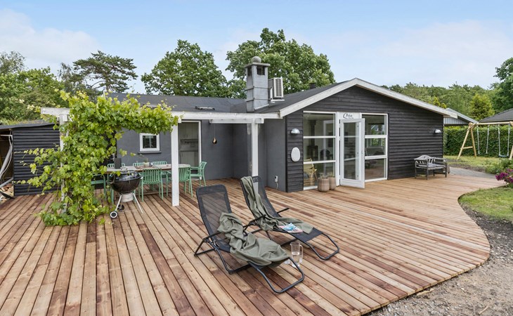 Lovely home in Knebel with kitchen 1