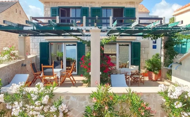 Apartments Villa Gracin 1