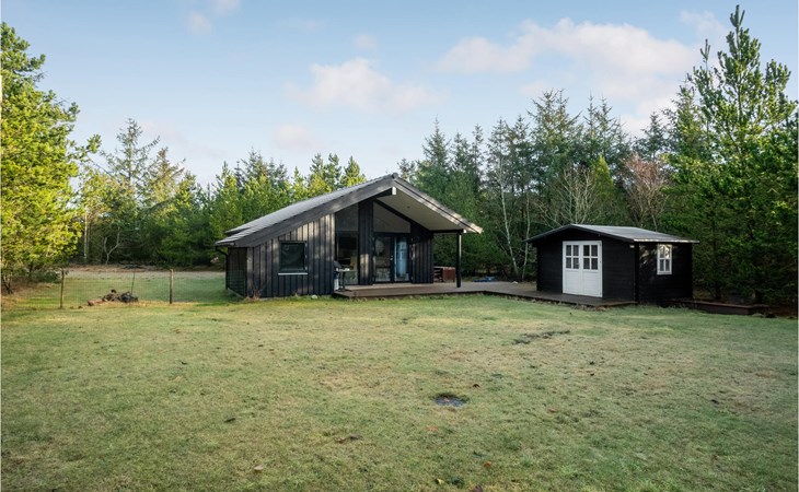 Beautiful home in Fur with WiFi 1