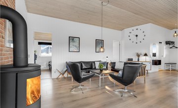 Gorgeous home in Hvide Sande with sauna 2
