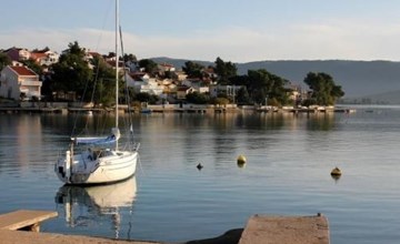 für 3 Personen  + 1 Kind ca. 68 m² in Žaboric, Dalmatien (Gespanschaft Sib 2