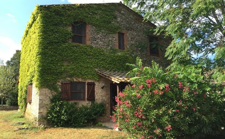 Unabhaengige Wohnung in Amelia mit Grill und Gar 1